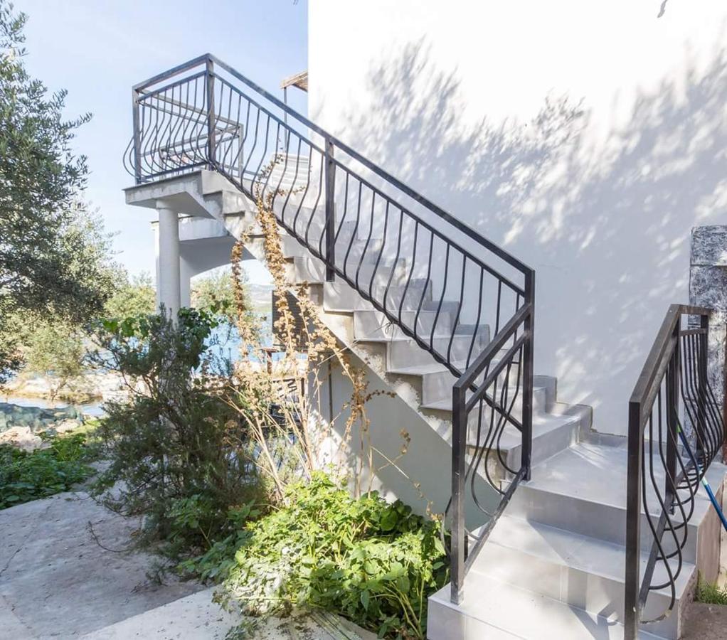 Apartmani Vlahusic Putniković Exterior foto