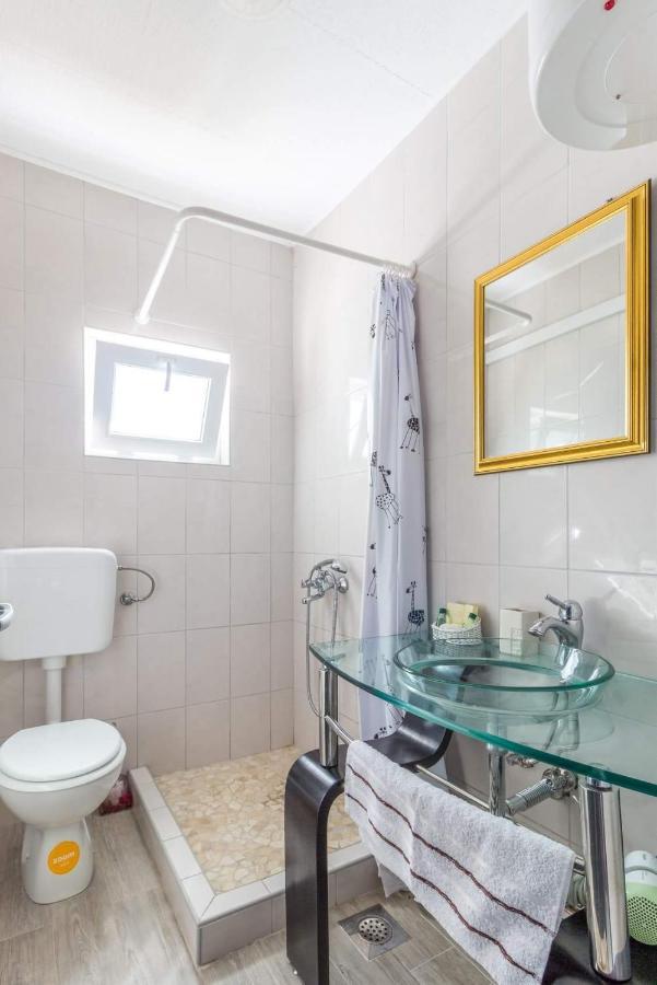 Apartmani Vlahusic Putniković Exterior foto