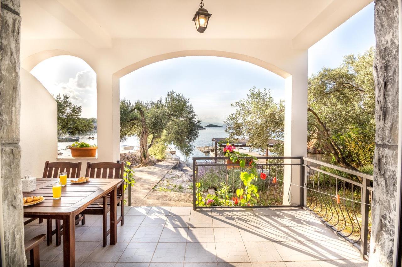 Apartmani Vlahusic Putniković Exterior foto