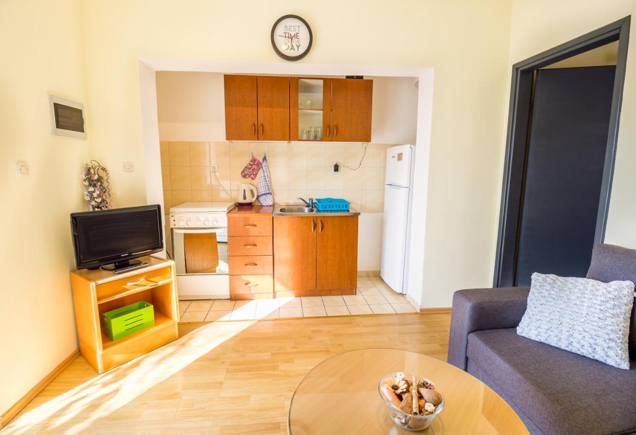 Apartmani Vlahusic Putniković Exterior foto